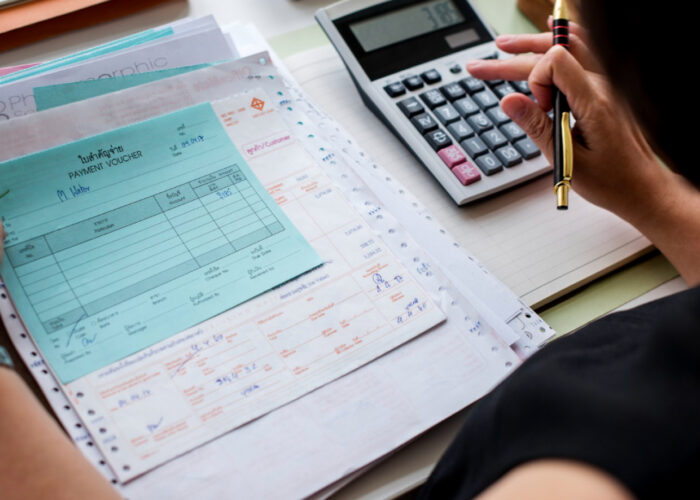 How to Compare Moving Quotes in Florida