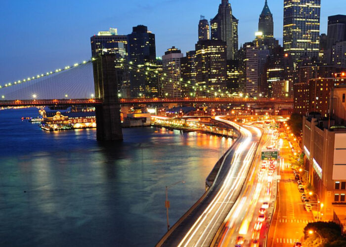 How California Traffic Impacts Moving Day Planning How California Traffic Impacts Moving Day Planning